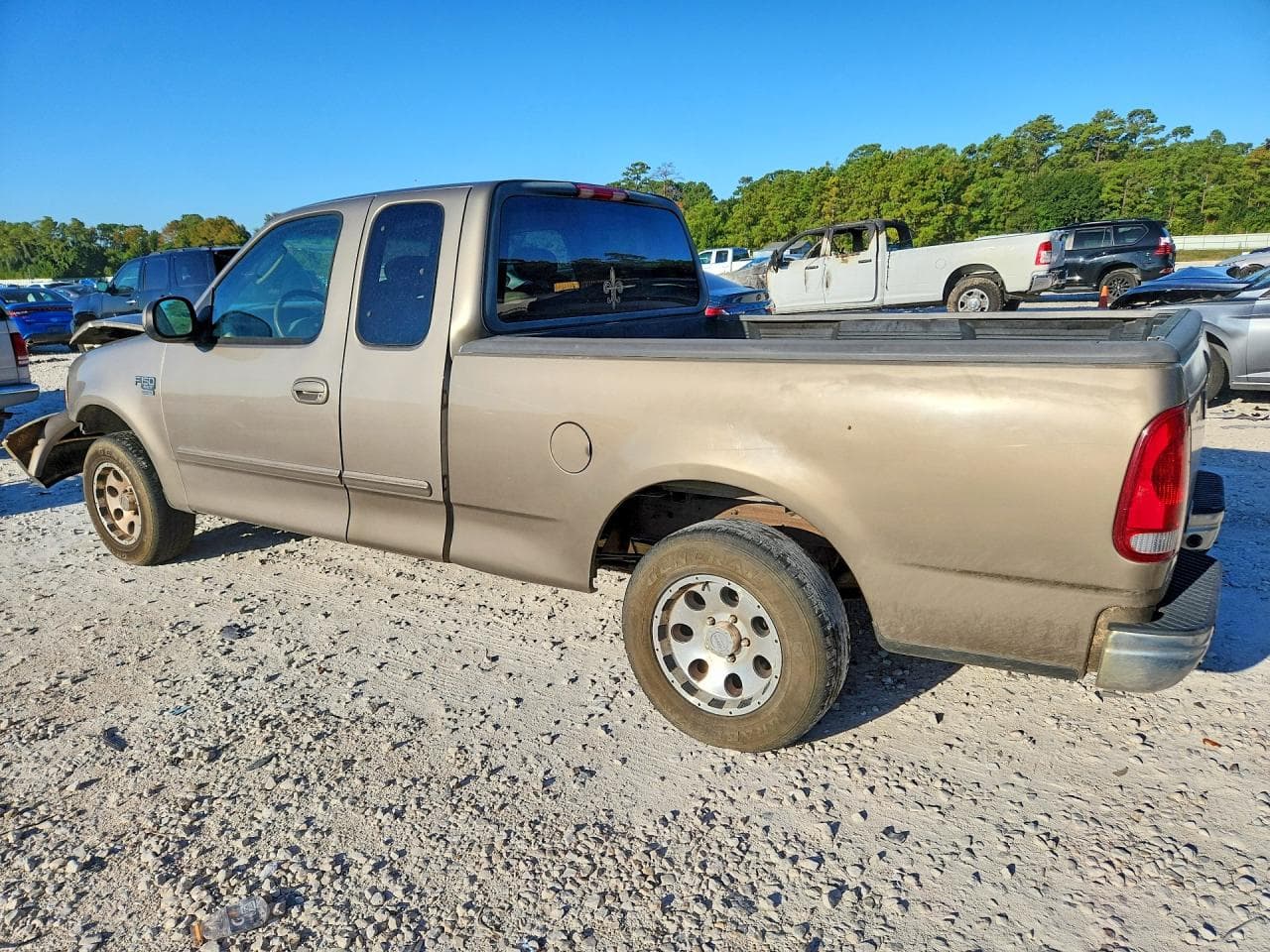 2003 Ford F150 - foto 2