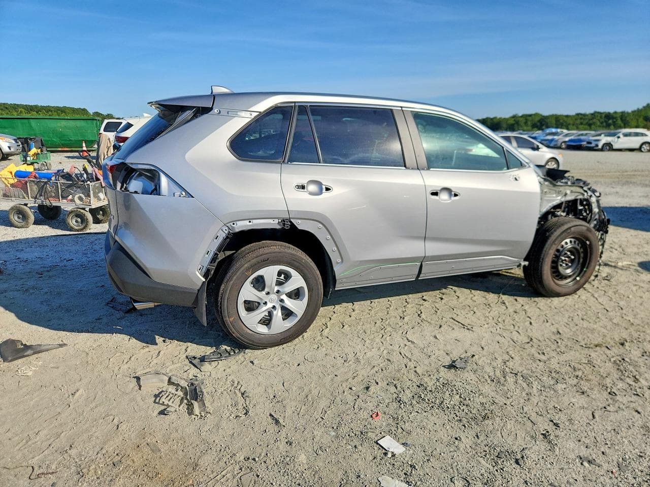 2025 Toyota Rav4 Le - foto 3