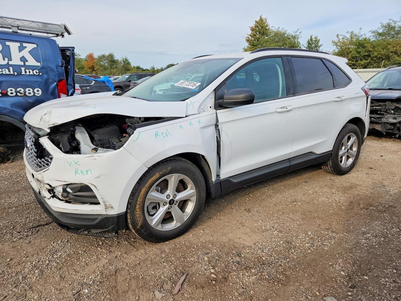 2023 Ford Edge Se