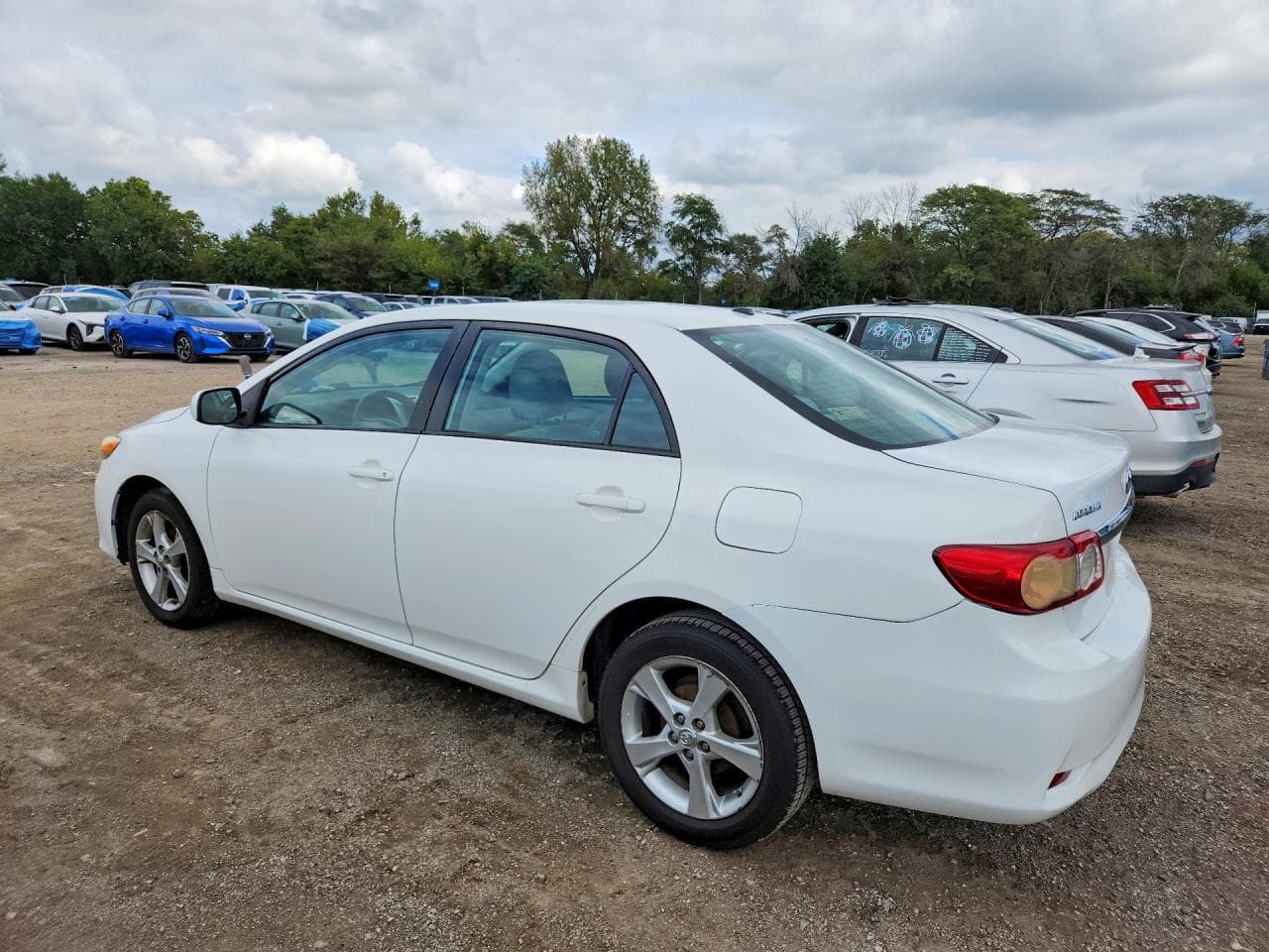 2011 Toyota Corolla Le - foto 2