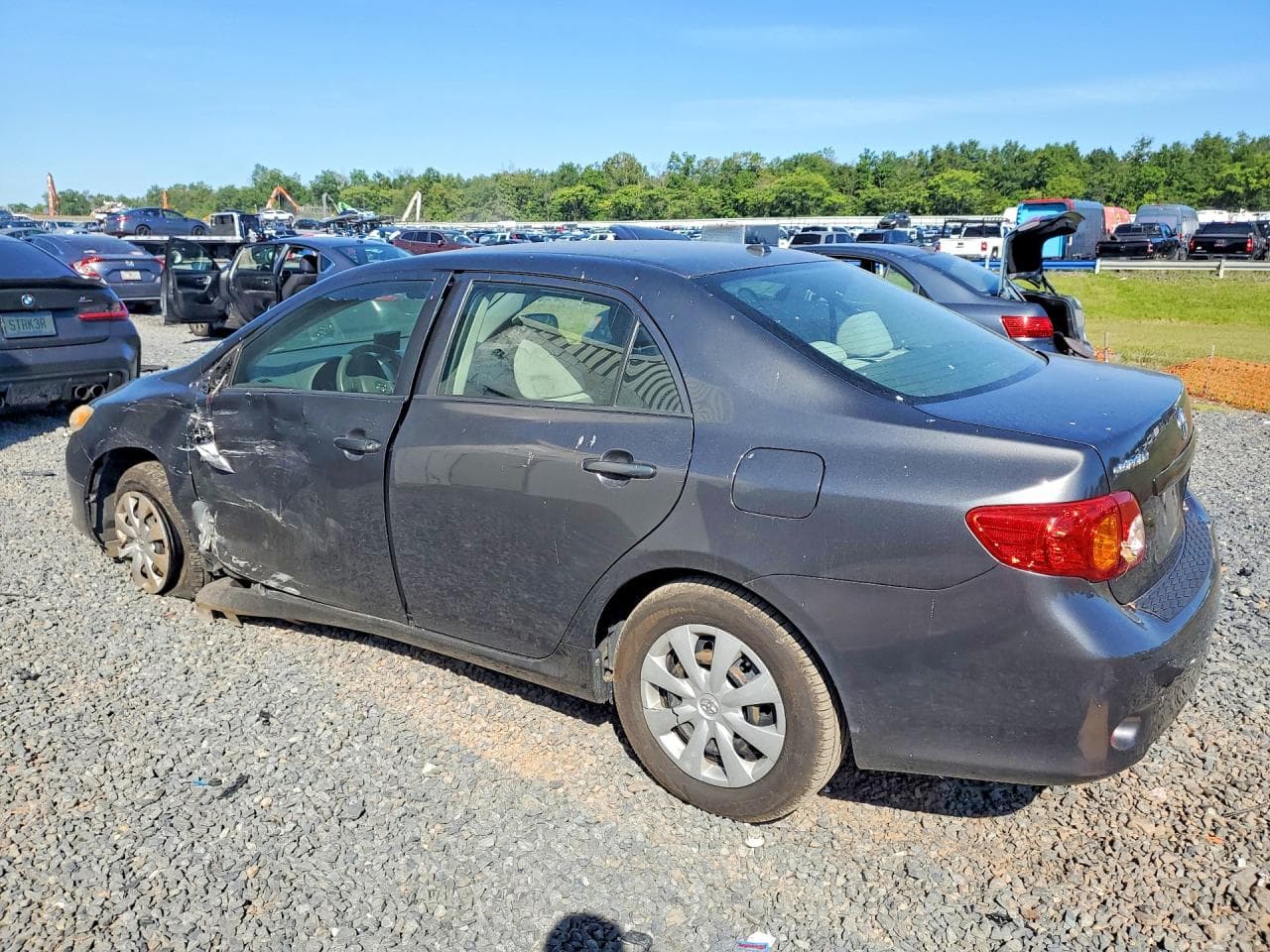 2009 Toyota Corolla Le - foto 2