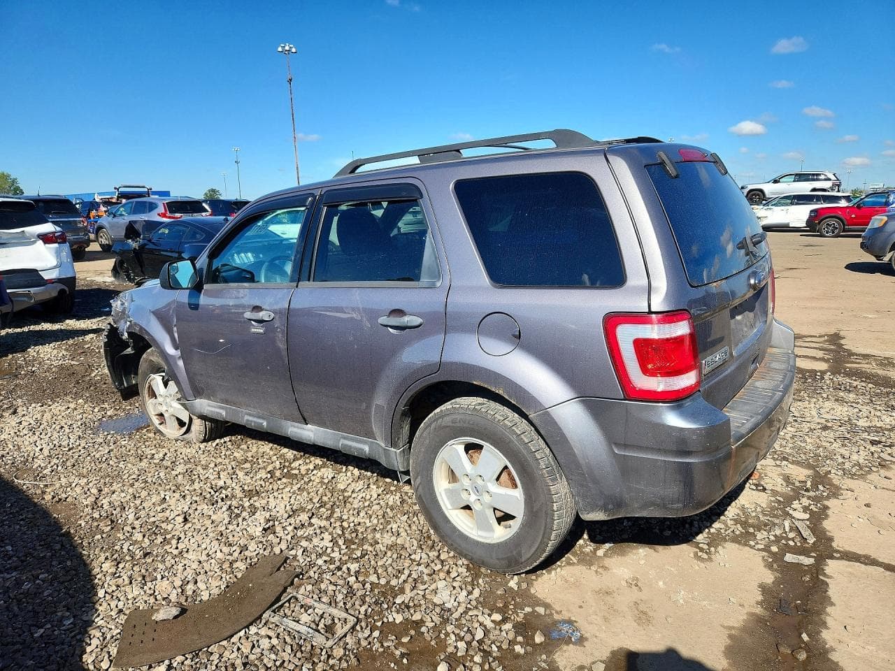 2010 Ford Escape Xlt - foto 2