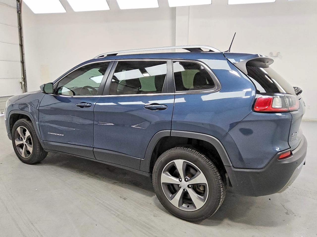 2020 Jeep Cherokee Limited - foto 2