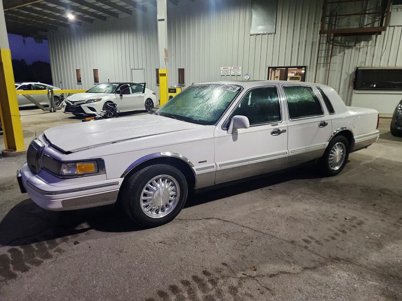 Lincoln Town Car 1996 z USA
