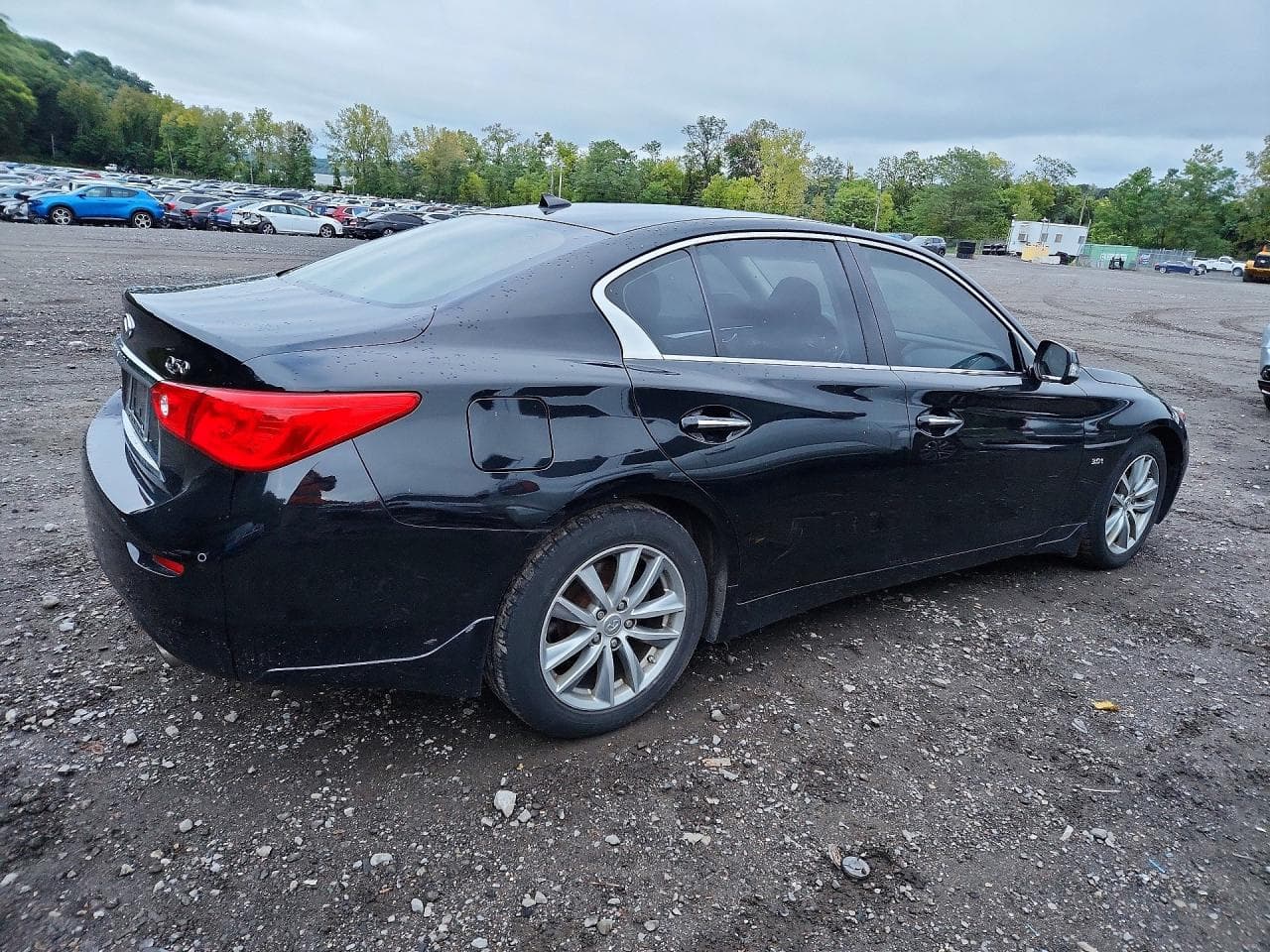2016 Infiniti Q50 3.0T Premium - foto 3