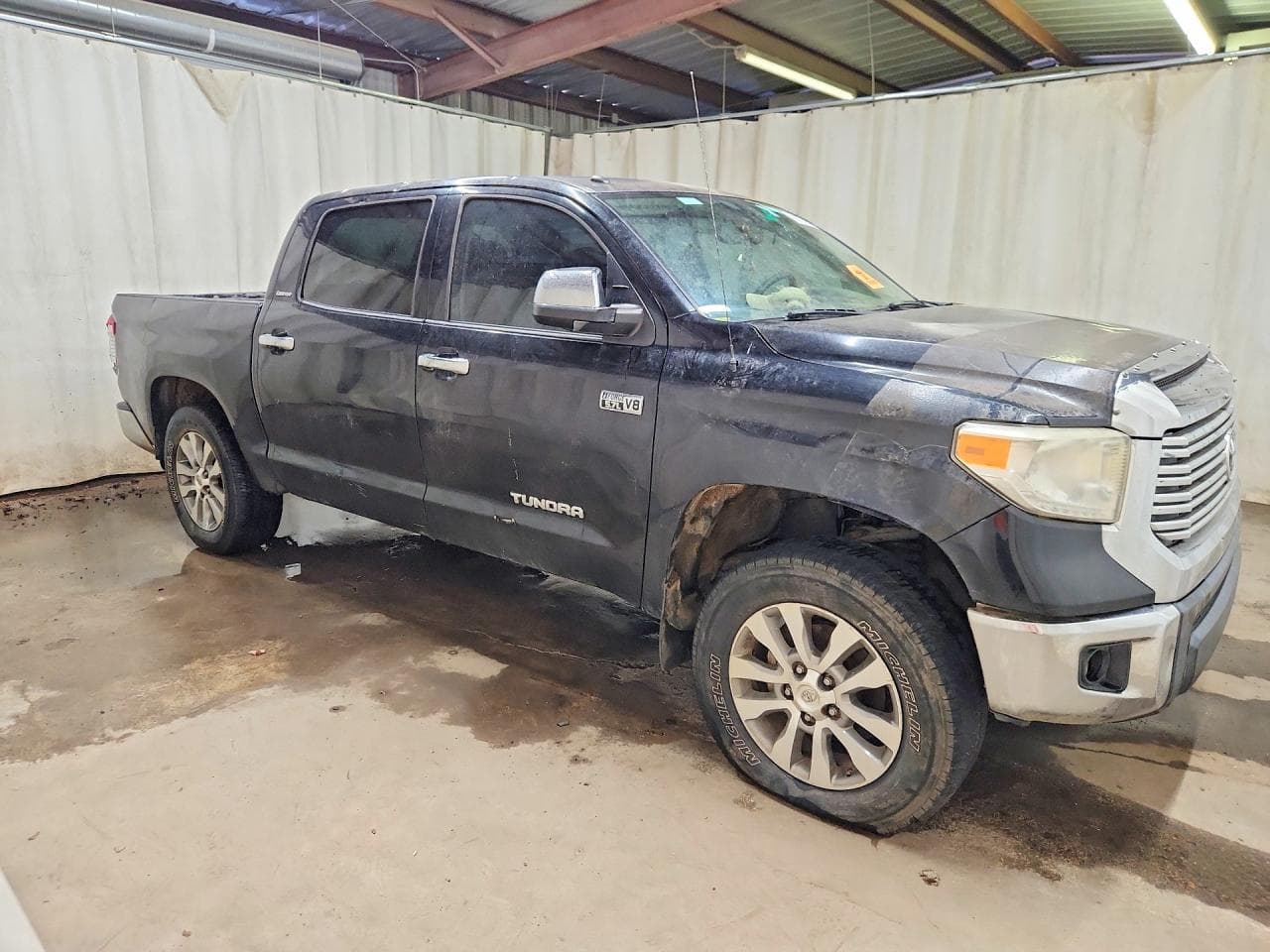 2015 Toyota Tundra Crewmax Limited - foto 4