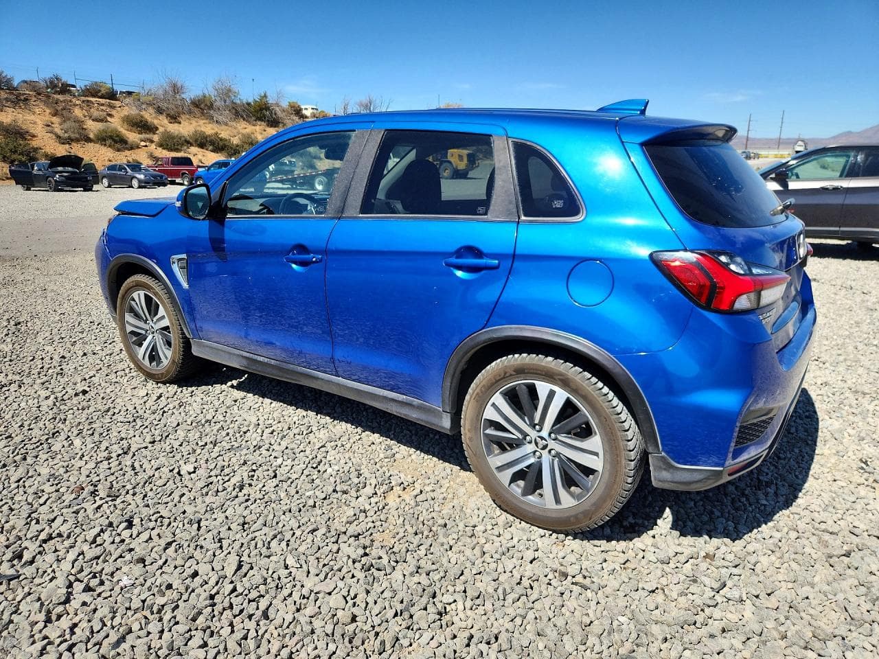 2020 Mitsubishi Outlander Sport Se - foto 2