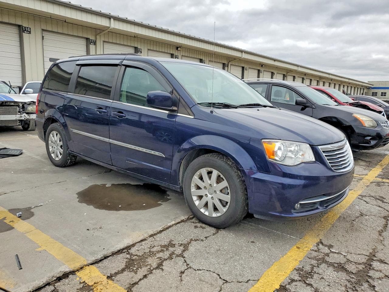 2016 Chrysler Town & Country Touring - foto 4