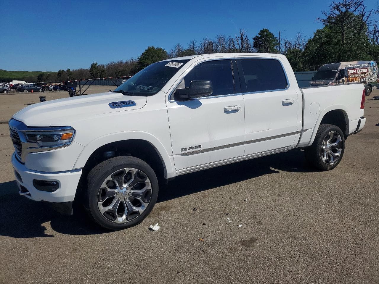 RAM 1500 2023 z USA
