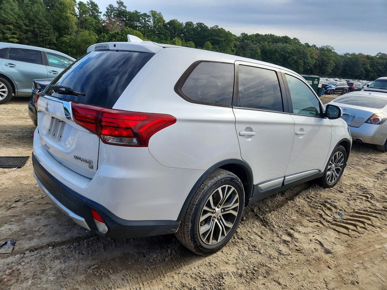 2017 Mitsubishi Outlander Se - foto 3