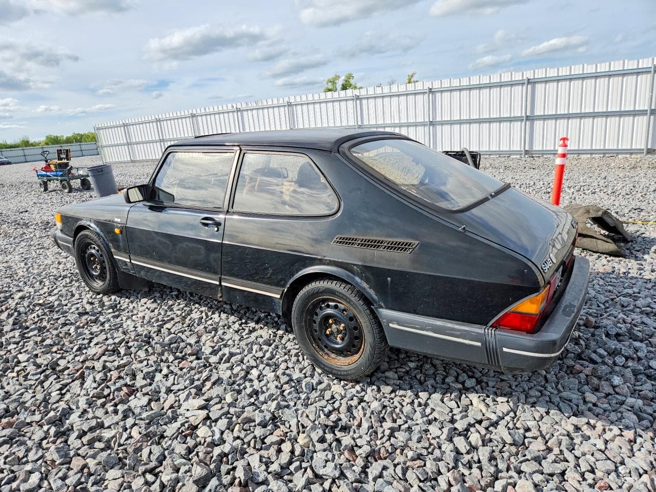 1991 Saab 900 Base - foto 2