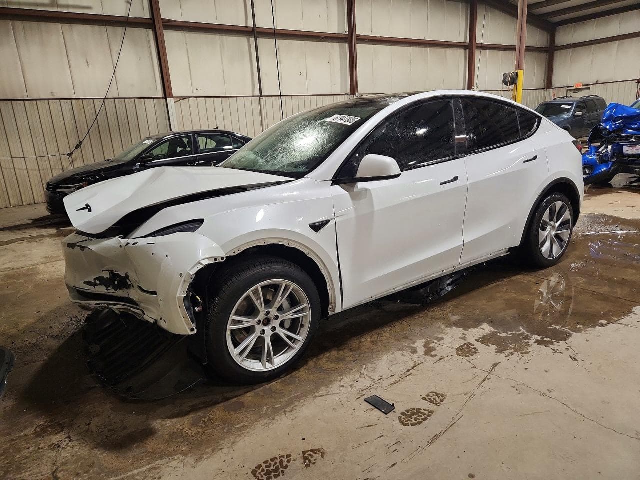 Tesla Model Y 2021 z USA
