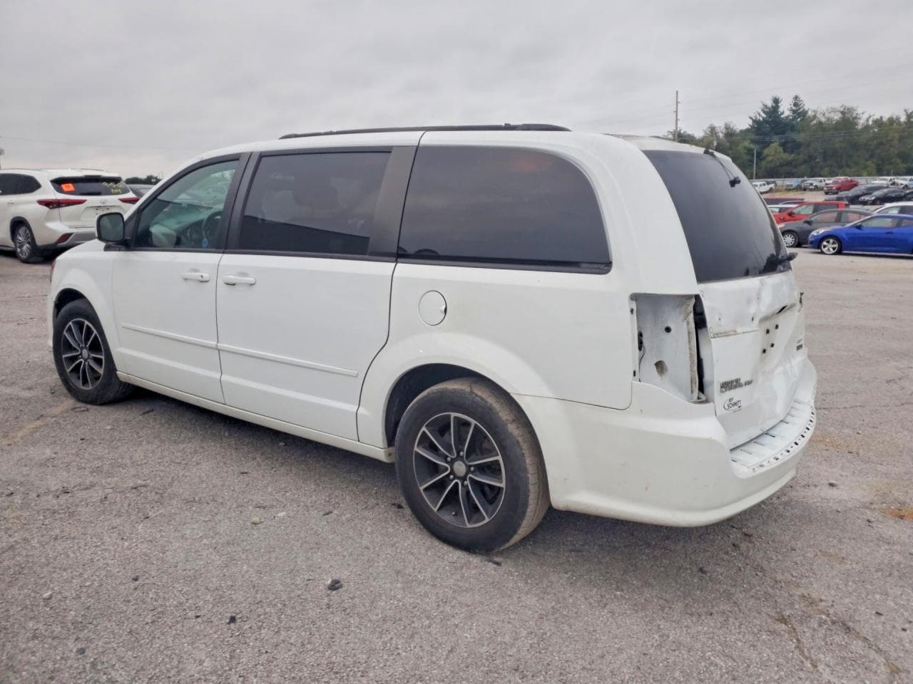 2017 Dodge Grand Caravan Gt - foto 2