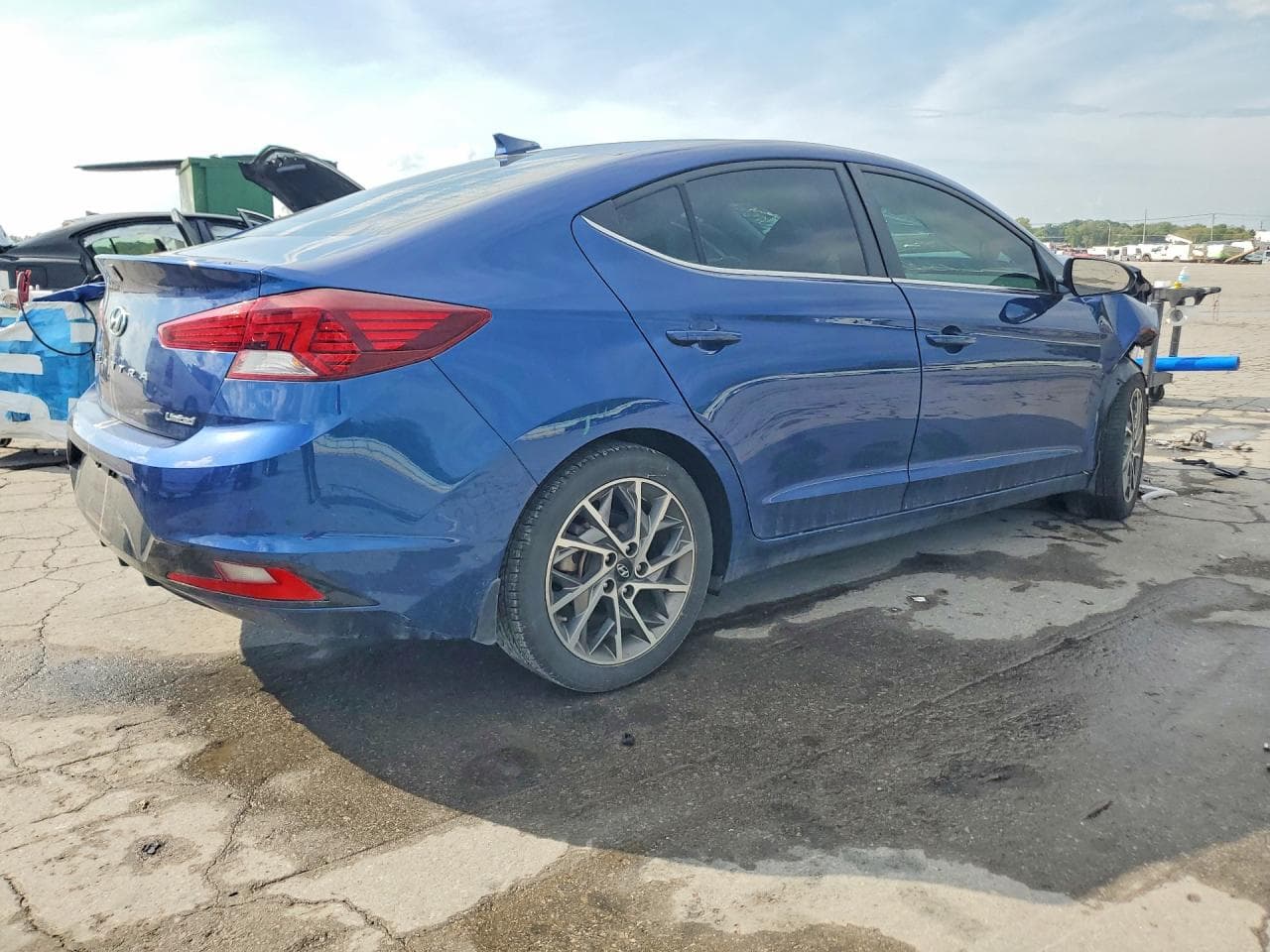 2020 Hyundai Elantra Limited - foto 3