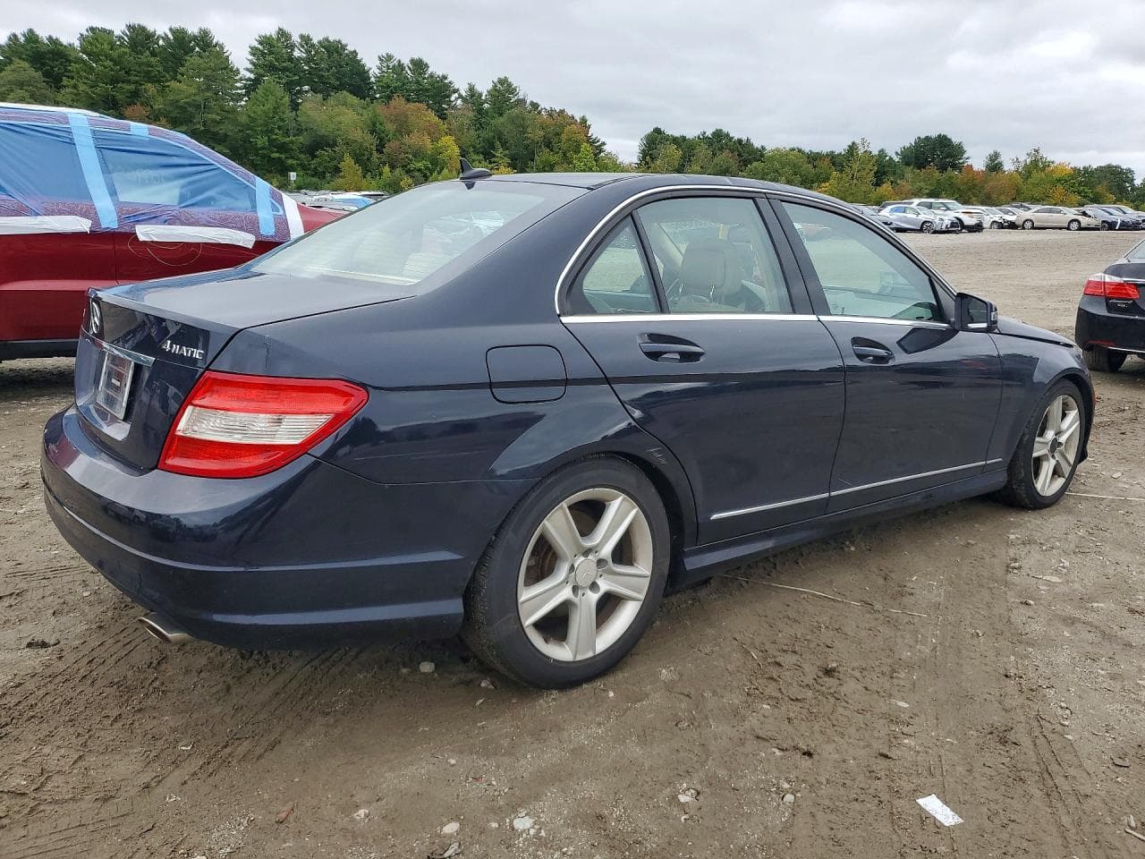 2011 Mercedes-Benz C 300 4Matic - foto 3