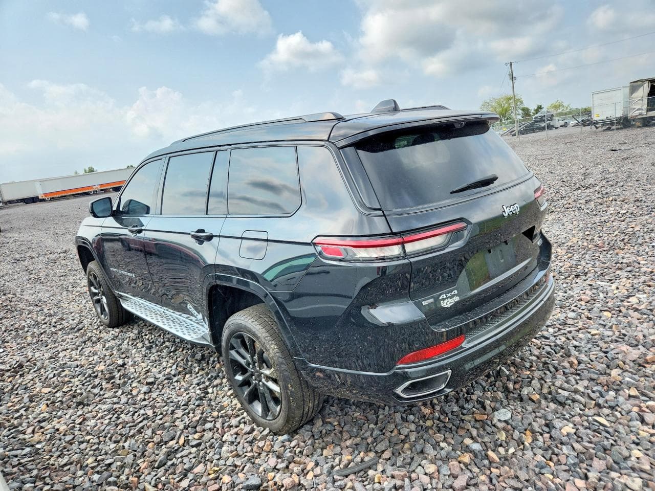 2023 Jeep Grand Cherokee L Overland - foto 2