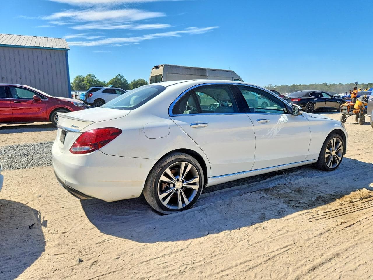 2016 Mercedes-Benz C 300 4Matic - foto 3