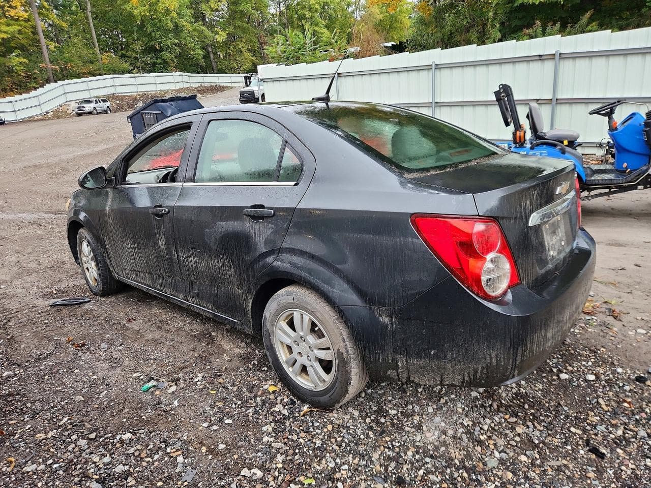 2014 Chevrolet Sonic Lt - foto 2