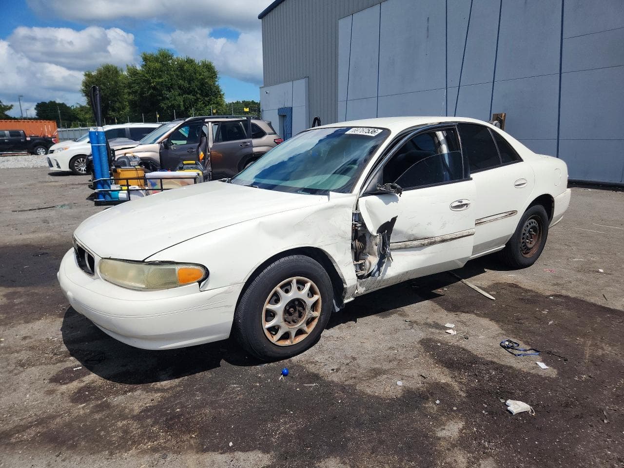 Buick Century 2004 z USA