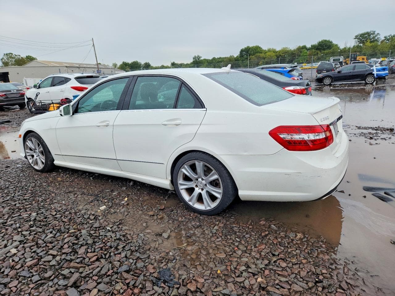 2013 Mercedes-Benz E 350 4Matic - foto 2