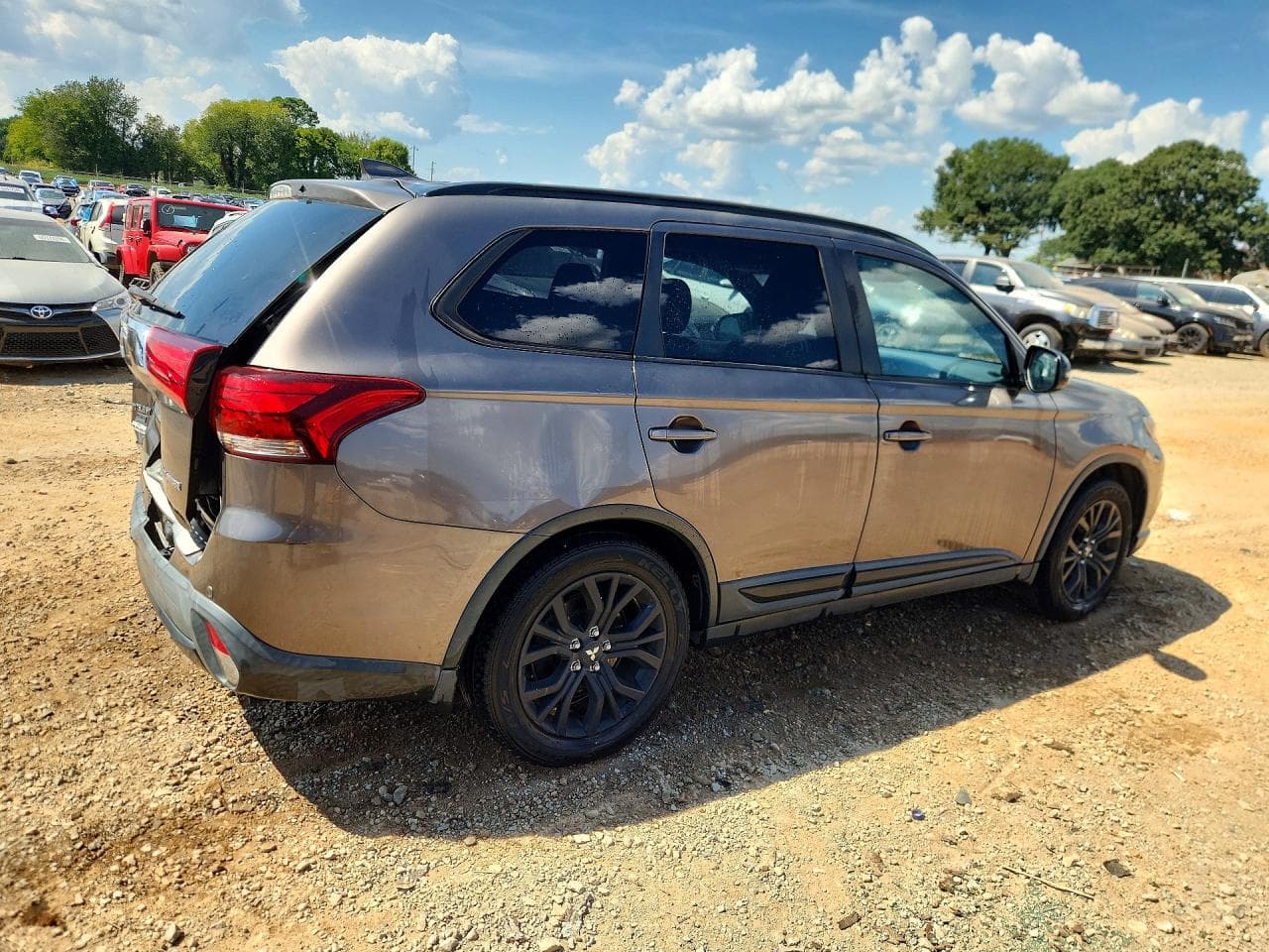2018 Mitsubishi Outlander Se - foto 3