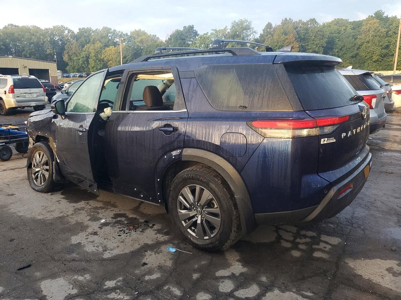 2024 Nissan Pathfinder Sv - foto 2