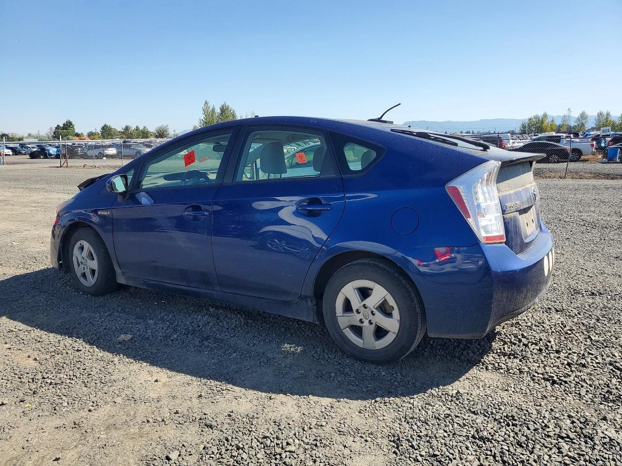2011 Toyota Prius Two - foto 2