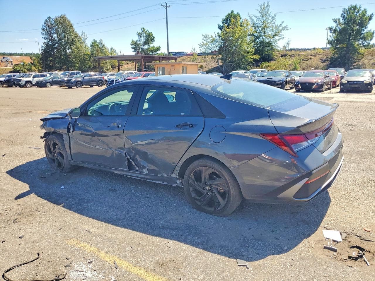 2026 Hyundai Elantra Sel Sport - foto 2