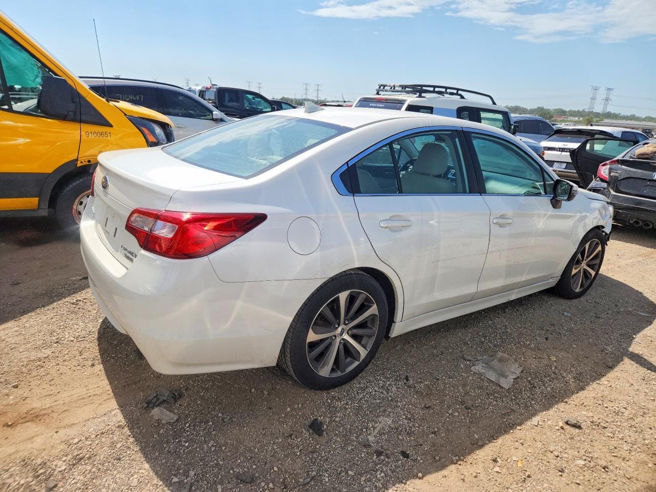 2016 Subaru Legacy 3.6R Limited - foto 3