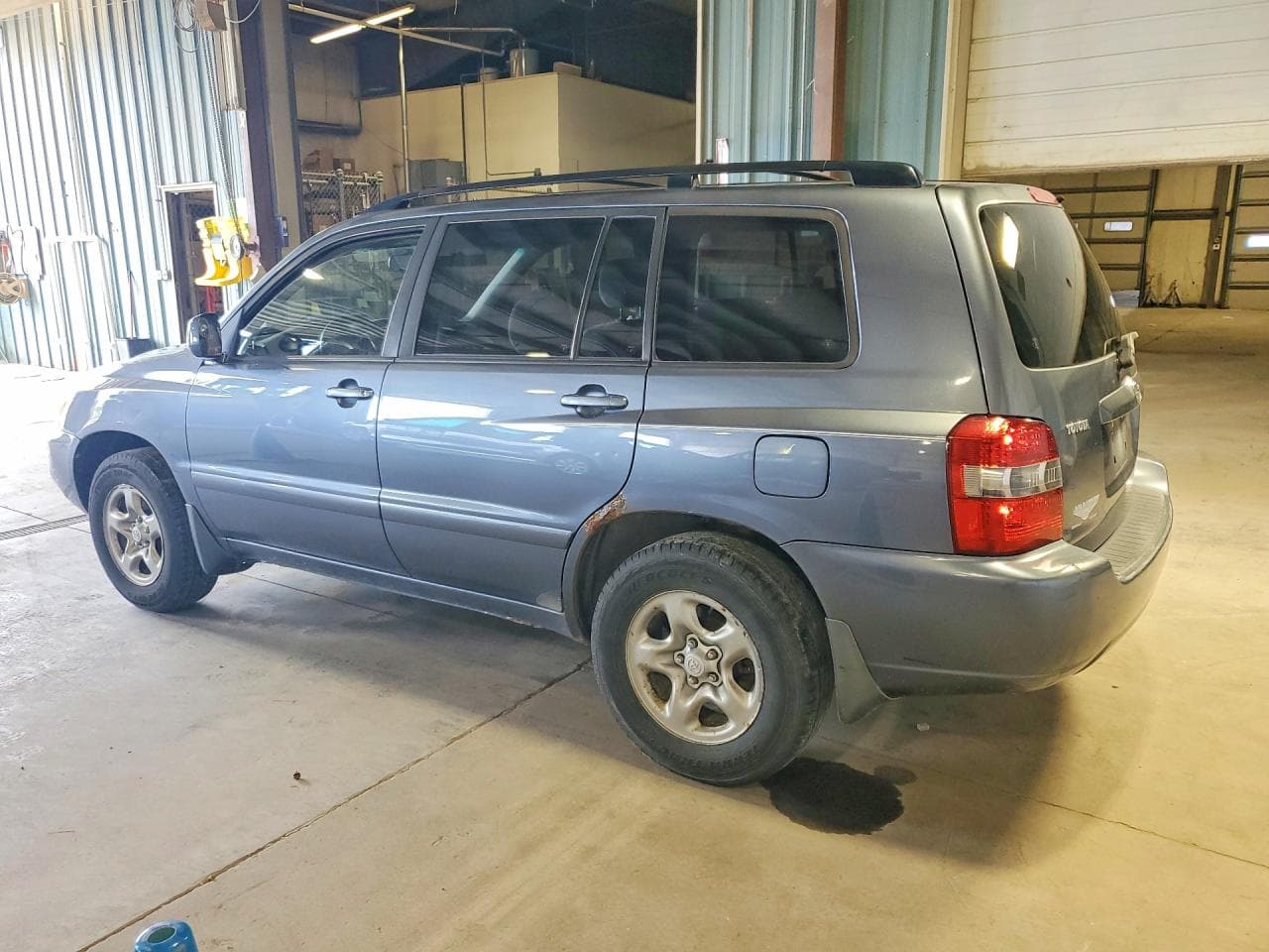 2005 Toyota Highlander Base - foto 2