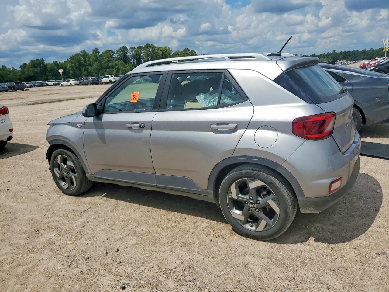 2023 Hyundai Venue Sel - foto 2
