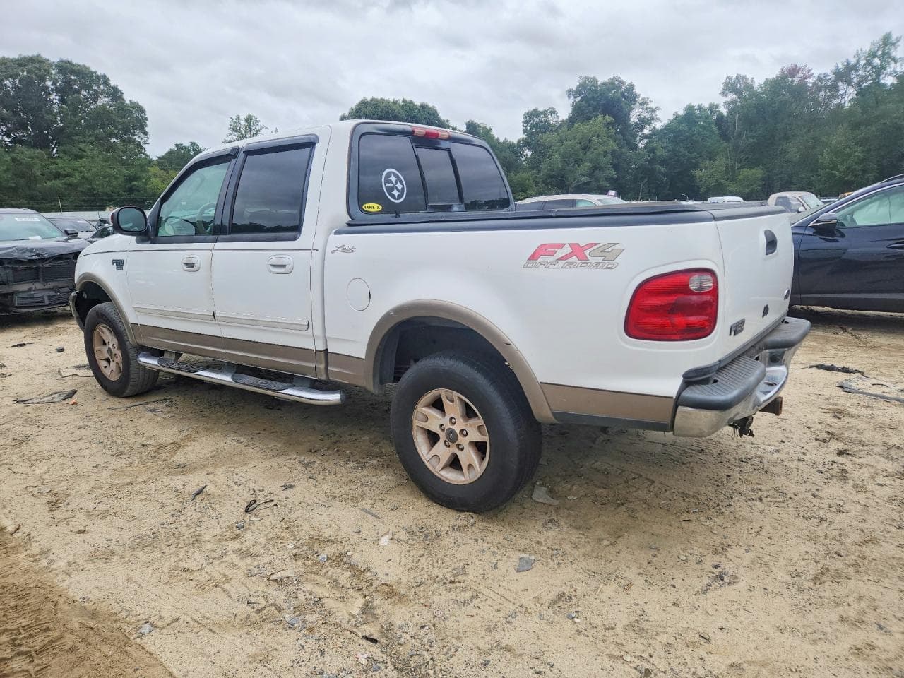 2003 Ford F150 Supercrew - foto 2