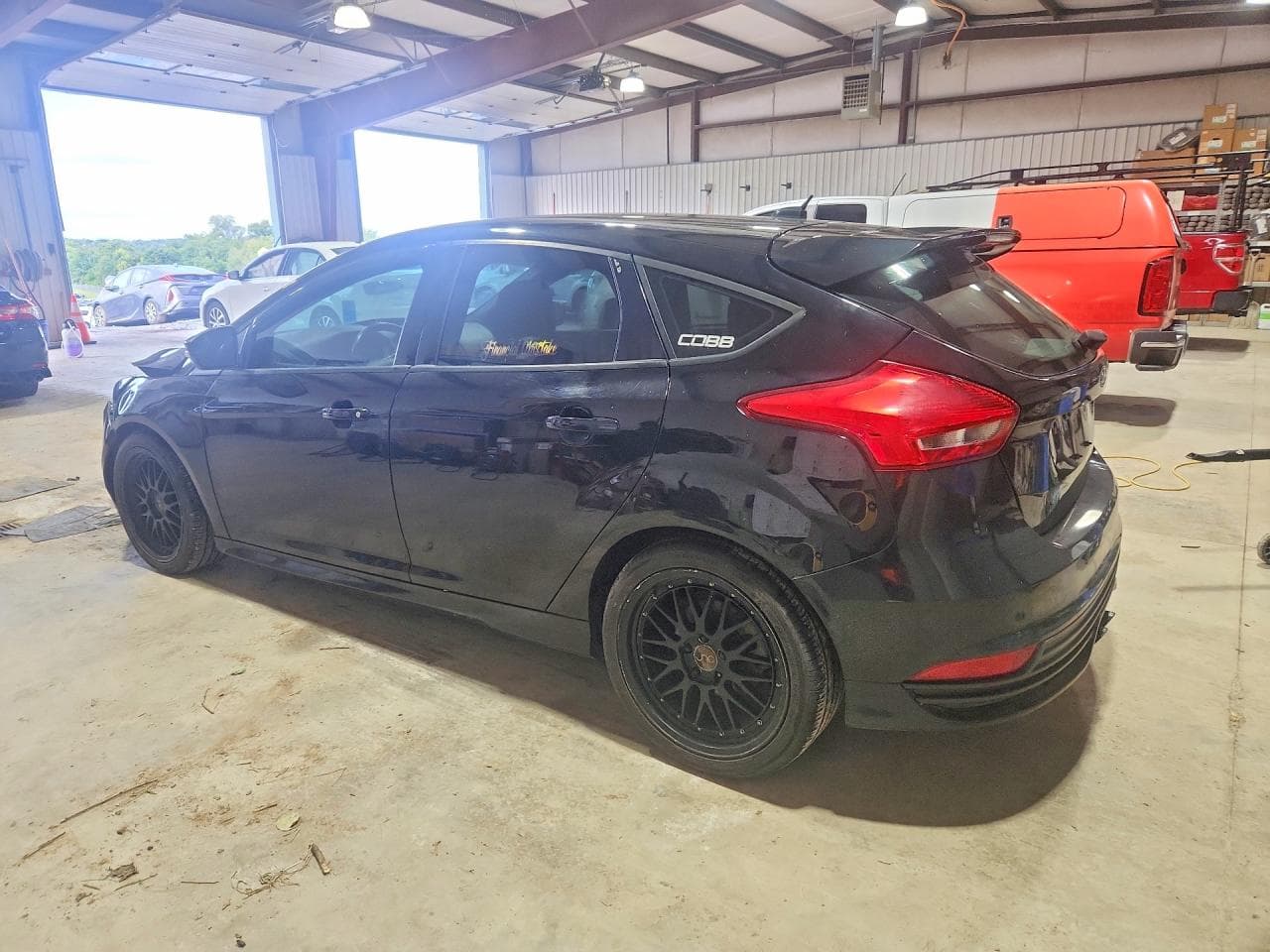 2018 Ford Focus St - foto 2