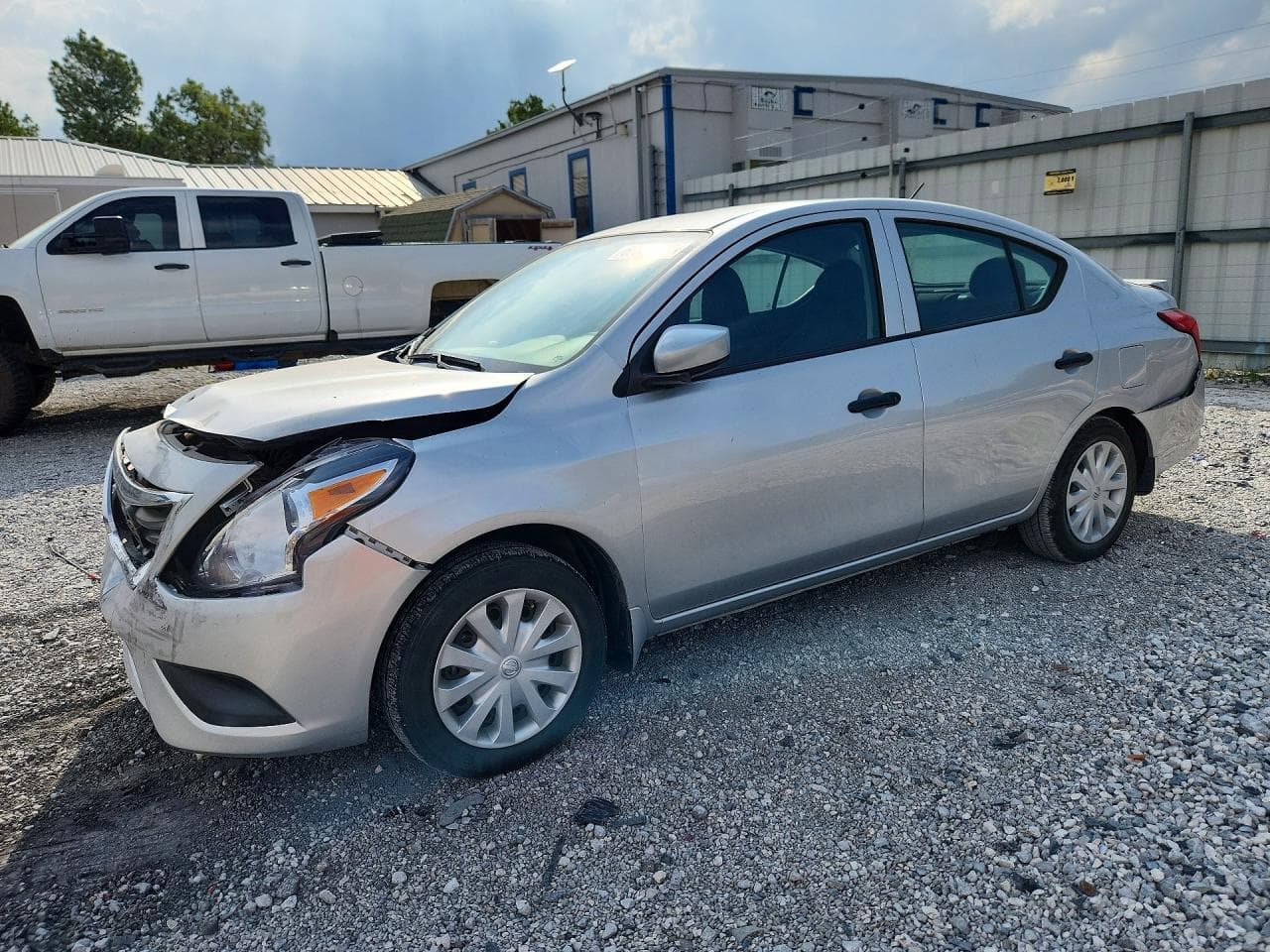 2016 Nissan Versa 1.6 S Plus