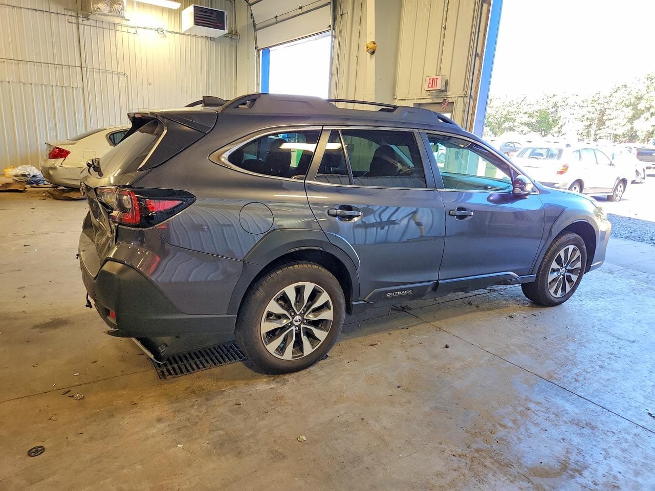 2025 Subaru Outback Limited - foto 3
