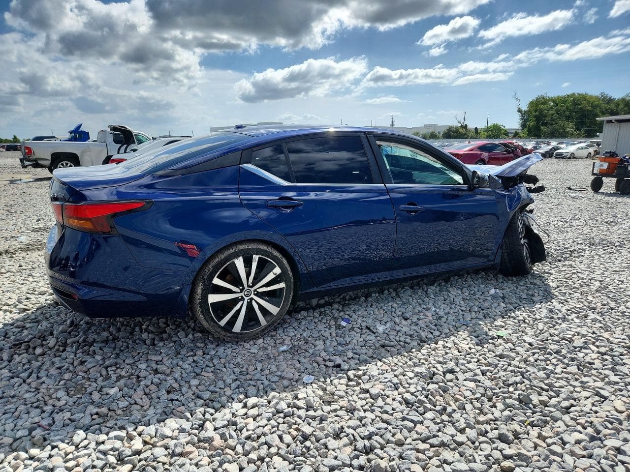 2019 Nissan Altima Sr - foto 3