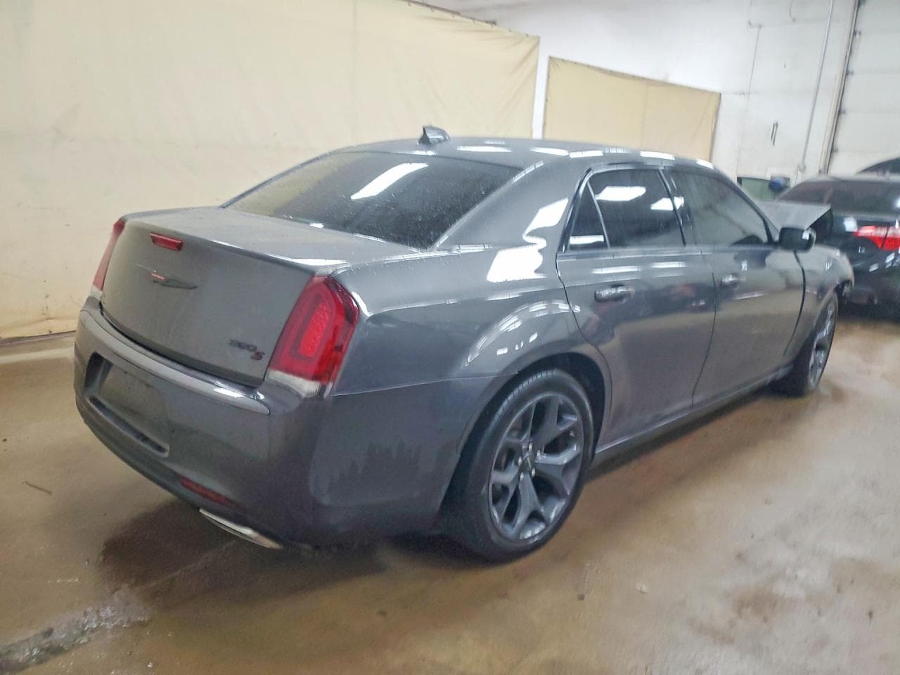 2023 Chrysler 300 S - foto 3