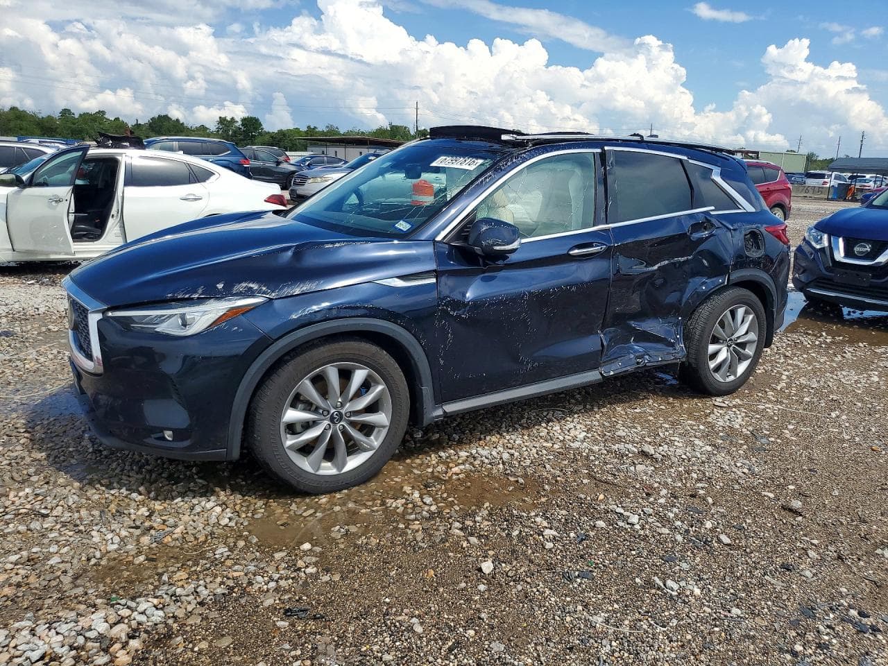 Infiniti QX50 2021 z USA