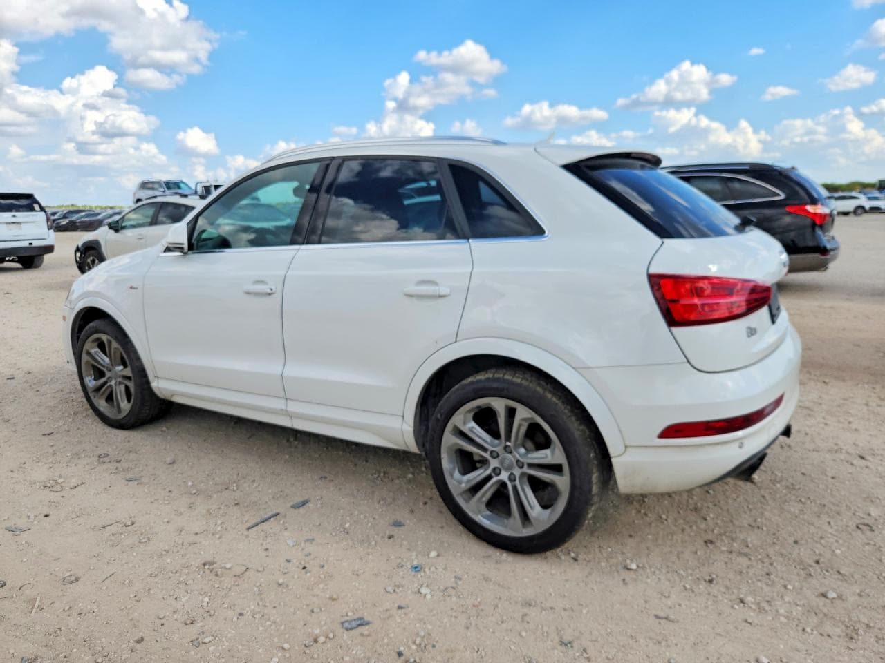 2018 Audi Q3 Premium Plus - foto 2