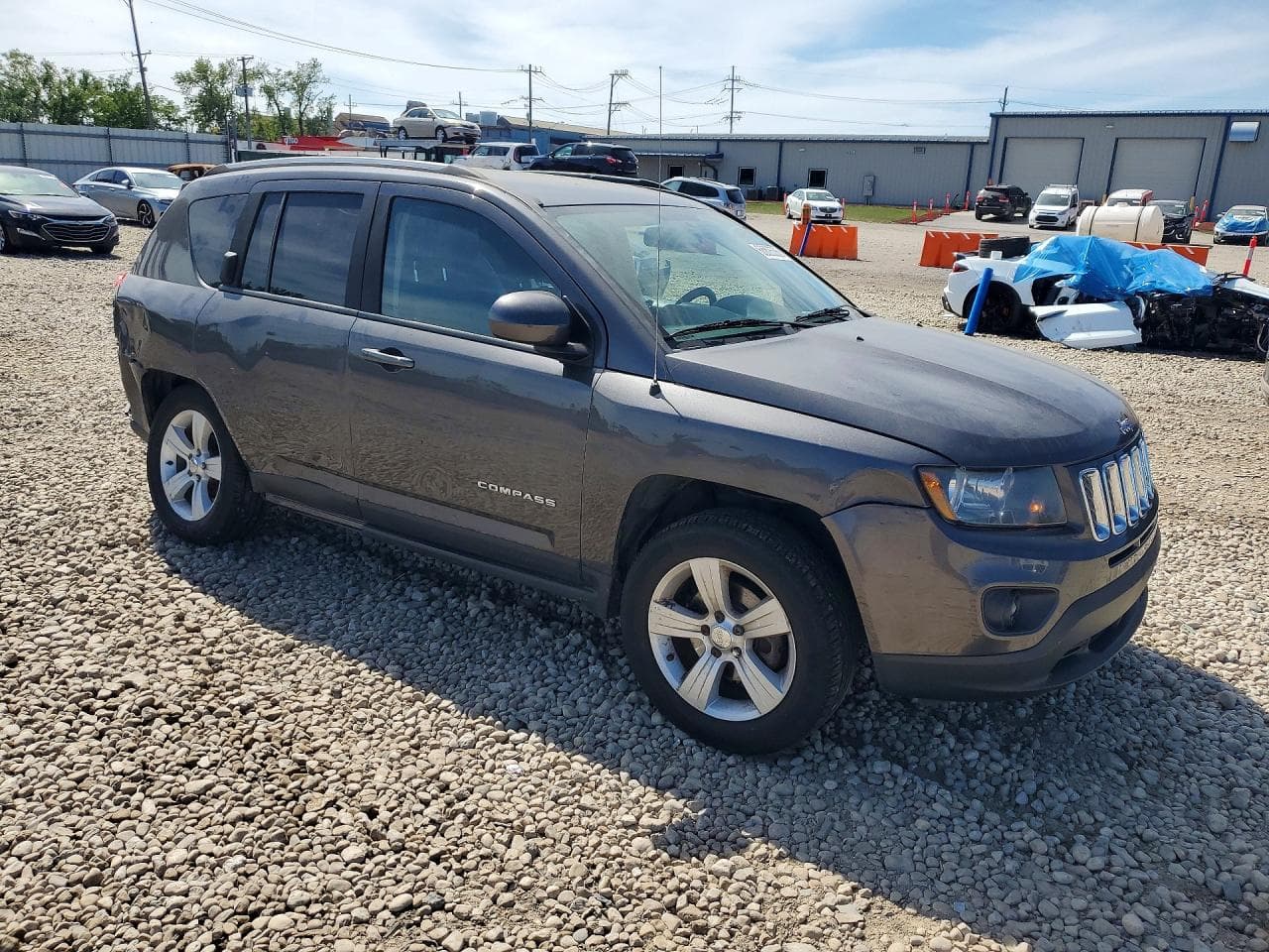 2016 Jeep Compass Latitude - foto 4