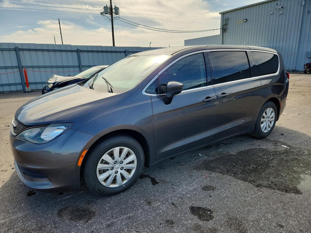 Chrysler Pacifica 2018 z USA