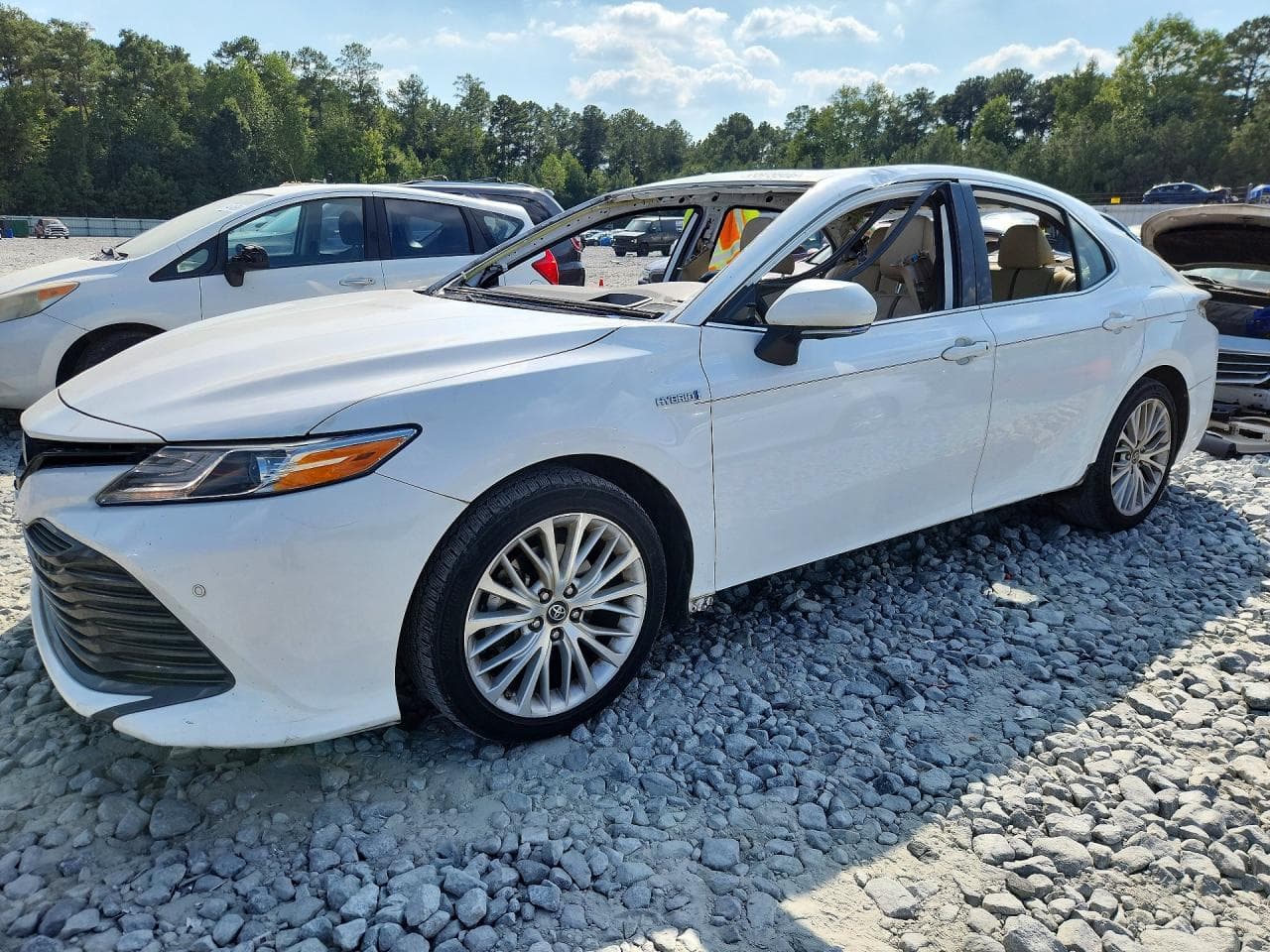 2019 Toyota Camry Hybrid Xle