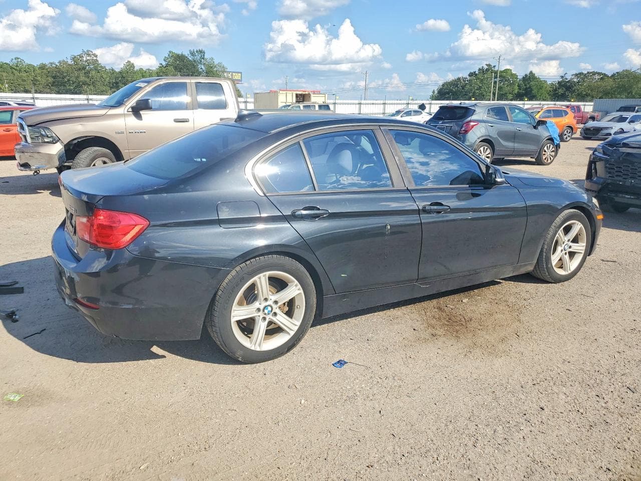 2013 BMW 328 I - foto 3