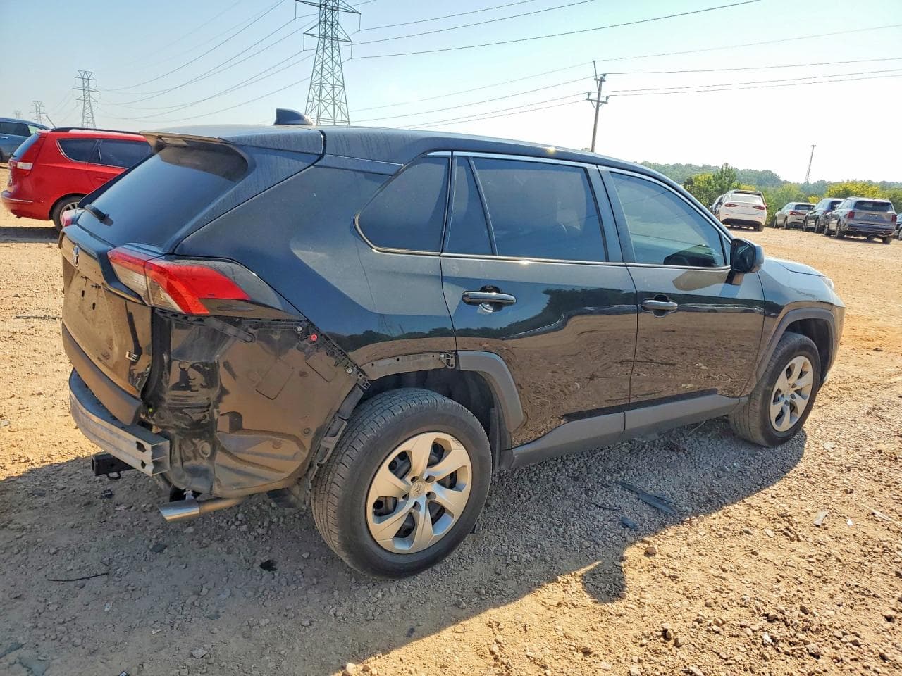 2022 Toyota Rav4 Le - foto 3