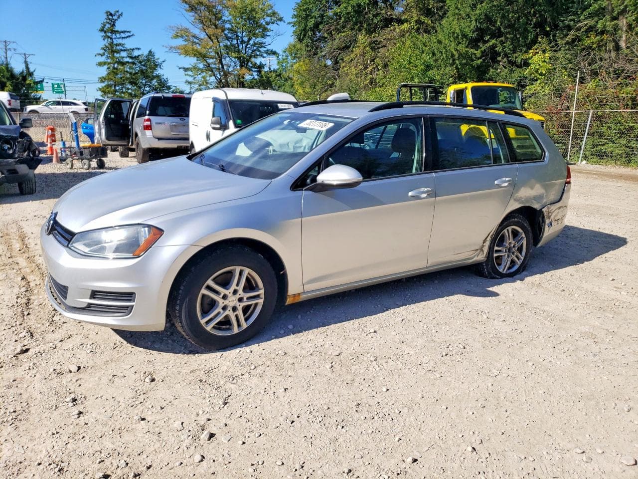 2016 Volkswagen Golf Sportwagen S