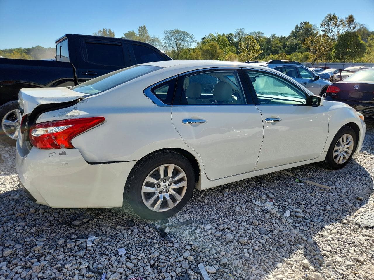 2016 Nissan Altima 2.5 S - foto 3