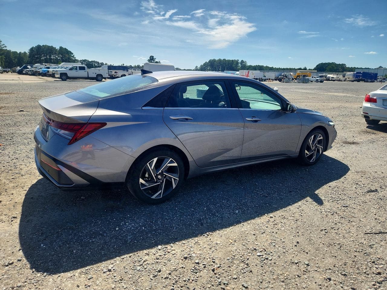 2024 Hyundai Elantra Sel - foto 3