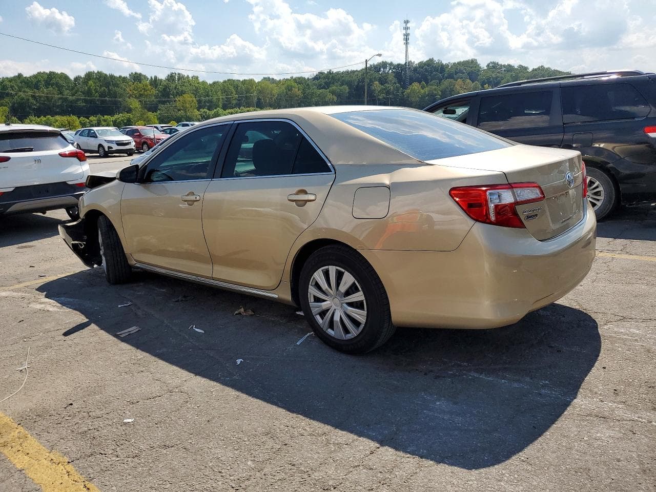 2012 Toyota Camry - foto 2