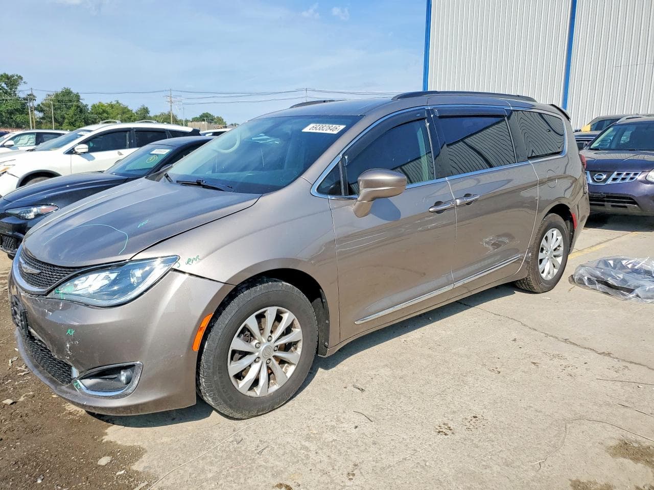 2017 Chrysler Pacifica Touring L