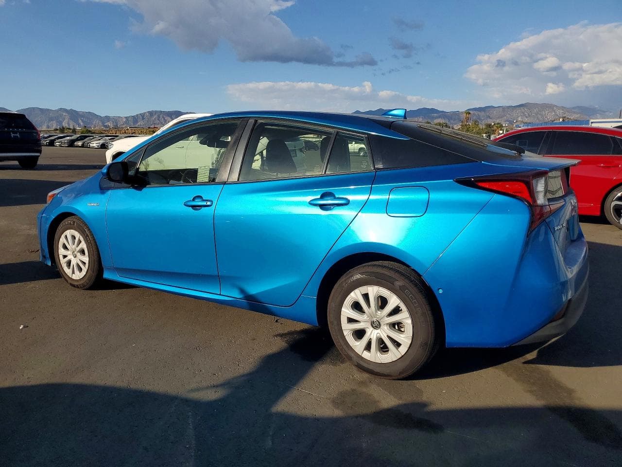 2020 Toyota Prius Le - foto 2